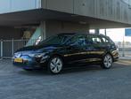 Volkswagen Golf VIII Variant 1.0 TSI 110pk 2022 Zwart, Voorwielaandrijving, Stof, Euro 6, Zwart
