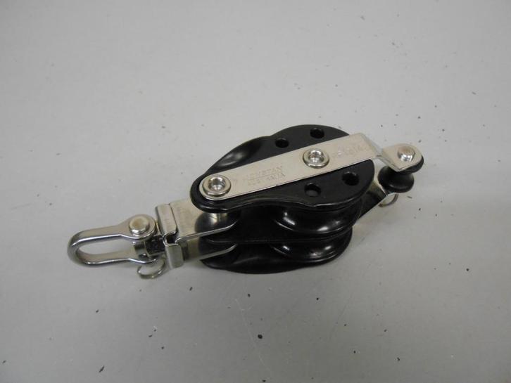 Ronstan Dubbelschijfs Blok Katrol, Hondsvot, voor 10 - 12 mm, Watersport en Boten, Accessoires en Onderhoud, Nieuw, Lijn of Blok