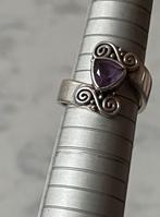 Sajen zilveren ring met Amethist Maat 18, Sieraden, Tassen en Uiterlijk, Ringen, 18 tot 19, Ophalen of Verzenden, Zo goed als nieuw