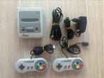 SNES Mini omgebouwd inc 2 contr + ruim 300 beste games ZGAN, Ophalen of Verzenden, Zo goed als nieuw