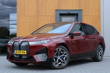 BMW iX xDrive40 77kWh Sport pakket | Pano | Trekhaak | Massa beschikbaar voor biedingen