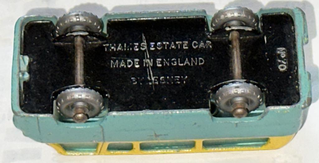 ANCIEN JEUX, JOUET vintage Lesney Matchbox Thames Trader compressor