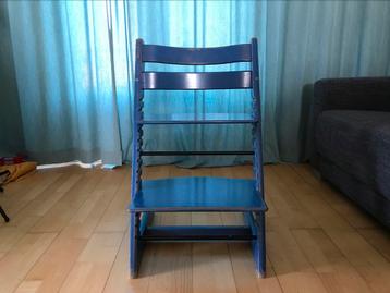 Stokke tripp trapp blauw beschikbaar voor biedingen