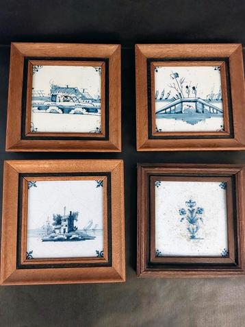 Antieke Delftse Tegels in Lijst (Set van 4) beschikbaar voor biedingen