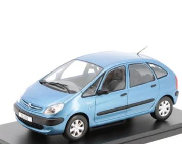 CITROEN Xsara Picasso blauw 1994 SCHAAL 1:24 WB124233 beschikbaar voor biedingen