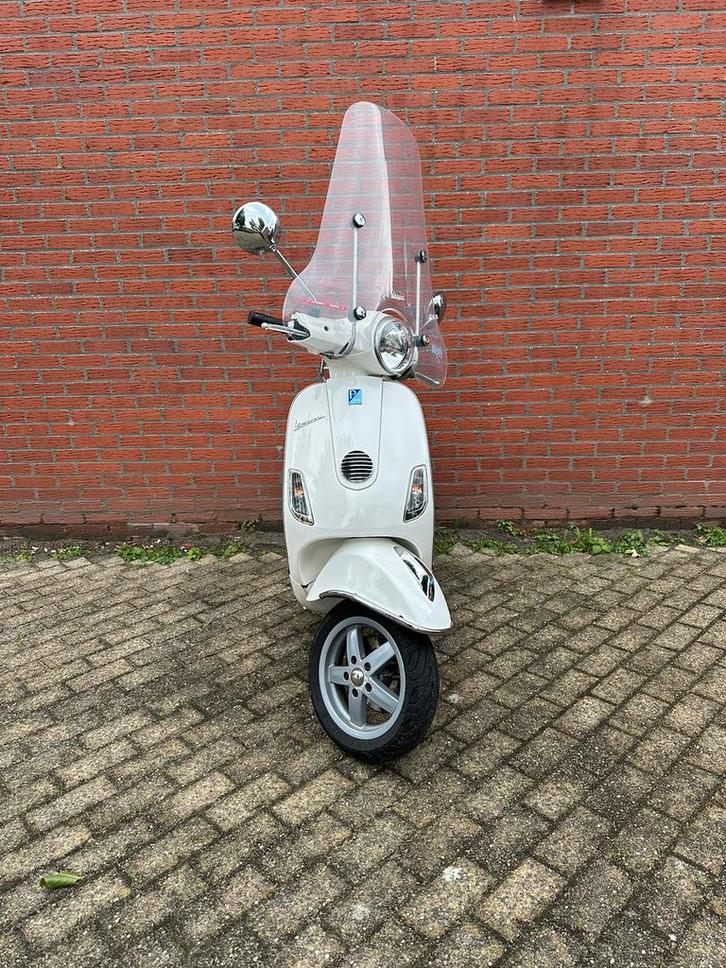 Vespa lx50, Fietsen en Brommers, Scooters | Vespa, Gebruikt, Vespa LX, Ophalen of Verzenden