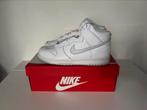 Nike Dunk High Pure Platinum - Maat: 44,5 - DS, Nieuw, Ophalen of Verzenden, Wit, Sneakers of Gympen