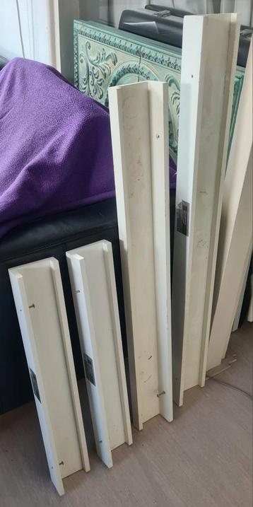 Wandplank, wit beschikbaar voor biedingen