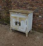 oude ijskast omgebouwd tot gewone kast, Ophalen