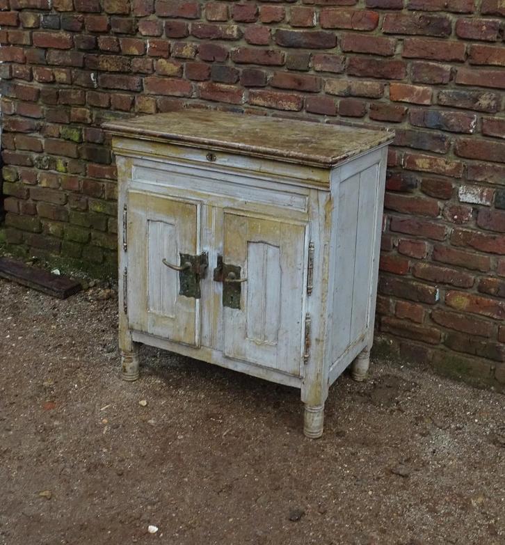 oude ijskast omgebouwd tot gewone kast, Antiek en Kunst, Curiosa en Brocante, Ophalen