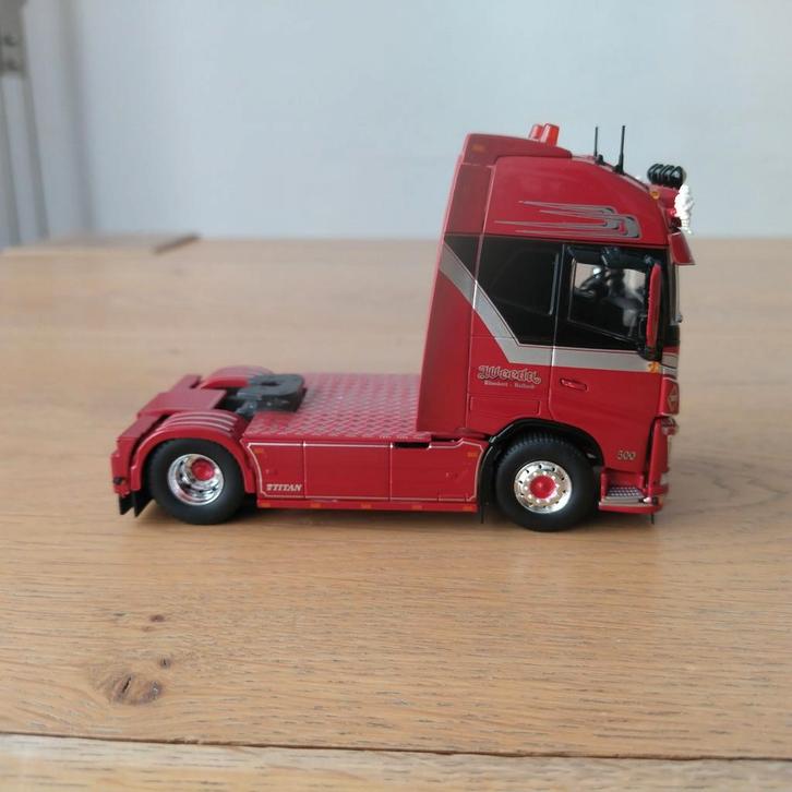 Tekno Volvo FH4 trekker 4x2 Weeda Klundert, Hobby en Vrije tijd, Modelauto's | 1:50, Zo goed als nieuw, Bus of Vrachtwagen, Tekno