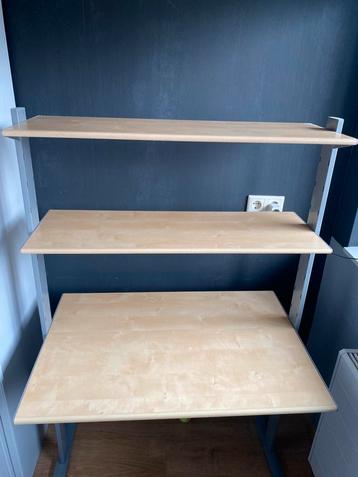 Bureau beschikbaar voor biedingen