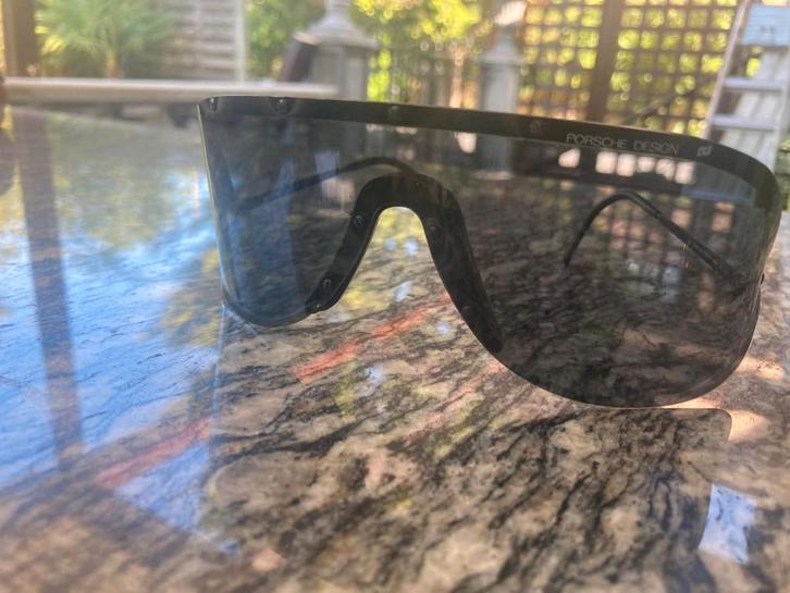 zonnebril heren & dames Porsche en Chanel 4105, Sieraden, Tassen en Uiterlijk, Zonnebrillen en Brillen | Heren, Zo goed als nieuw