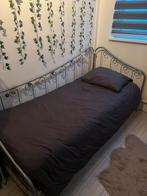 1 persoons bed 90x200 met matras, 90 cm, Ophalen of Verzenden, Eenpersoons, Zo goed als nieuw