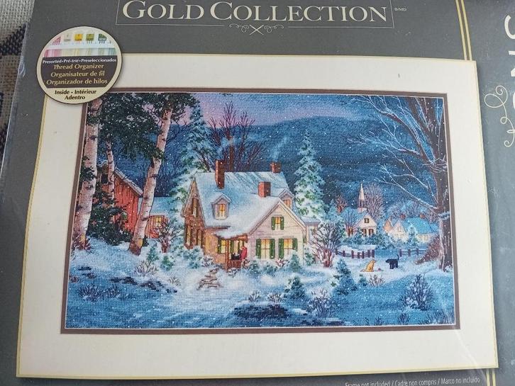 Borduurpakket Winter's Hush van Dimensions Gold, Hobby en Vrije tijd, Borduren en Borduurmachines, Nieuw, Borduurpakket, Ophalen of Verzenden