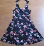 Zwart jurkje met bloemen H&M Divided 36., H&M, Zwart, Nieuw, Ophalen of Verzenden