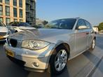 BMW 1-serie 118i Executive AUTOMAAT Leer Clima PDC 1e Eigena, Auto's, Achterwielaandrijving, Zwart, 4 cilinders, 129 pk
