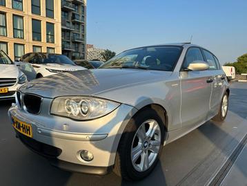 BMW 1-serie 118i Executive AUTOMAAT Leer Clima PDC 1e Eigena beschikbaar voor biedingen
