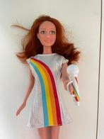 K3 Barbiepop met microfoon, Kinderen en Baby's, Speelgoed | Poppen, Ophalen of Verzenden, Zo goed als nieuw, Barbie
