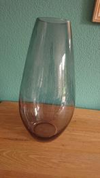 Vaas van rookglas, Huis en Inrichting, Woonaccessoires | Vazen, Minder dan 50 cm, Glas, Zo goed als nieuw, Ophalen