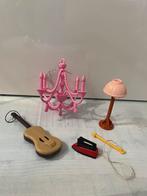Barbie kroonluchter lamp strijkbout gitaar, Ophalen of Verzenden, Zo goed als nieuw, Poppenhuis