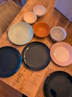 Servies met hoekjes eruit, Huis en Inrichting, Keuken | Servies, Ophalen, Gebruikt, Overige stijlen, Bord(en)