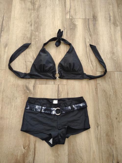 Mooie zwarte bikini van BPC Bonprix, maat 36-S. Haltertop., Kleding | Dames, Badmode en Zwemkleding, Zo goed als nieuw, Bikini