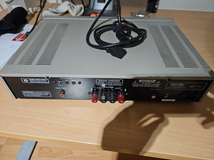 Rotel eindversterker - RB03 In zeer goede staat, Audio, Tv en Foto, Versterkers en Receivers, Ophalen