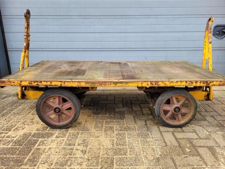 Grote antieke industriele transportkar kar tafel salontafel, Doe-het-zelf en Verbouw, Transportwagens, Zo goed als nieuw, Transportkar