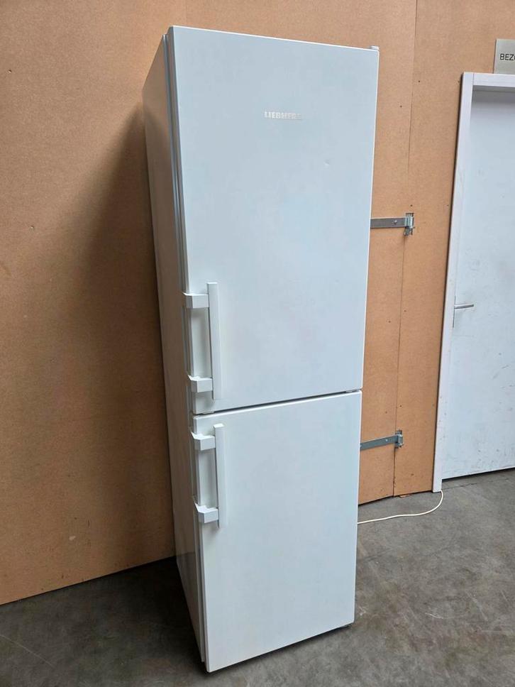 Grote Liebherr koel- vriescombinatie NoFrost, Witgoed en Apparatuur, Koelkasten en IJskasten, Met aparte vriezer, 200 liter of meer