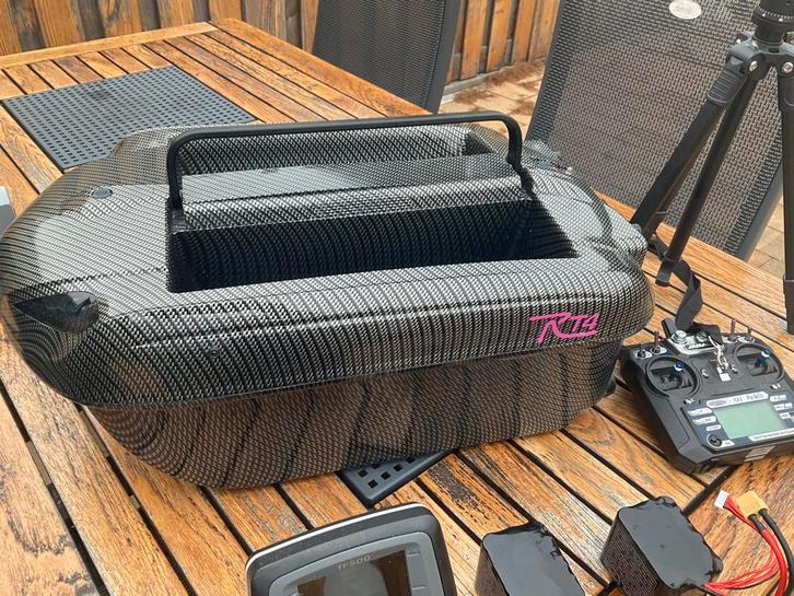 Carplounge RT4 Voerboot met Toslon TF500, Watersport en Boten, Hengelsport | Karpervissen, Gebruikt, Complete set, Ophalen of Verzenden