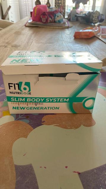 Slim Body Fit 6 beschikbaar voor biedingen