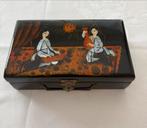 Vintage Houten Sieradendoosje met Aziatische Motieven, Ophalen of Verzenden