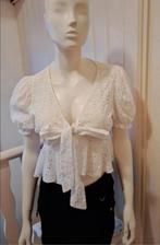 Wit topje met pofmouwen, M/38/10, Maat 38/40 (M), Wit, Ophalen of Verzenden, Zo goed als nieuw