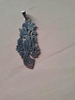 Djokja zilveren hanger pauw motief jaren 50, Antiek en Kunst, Antiek | Goud en Zilver, Ophalen of Verzenden, Zilver