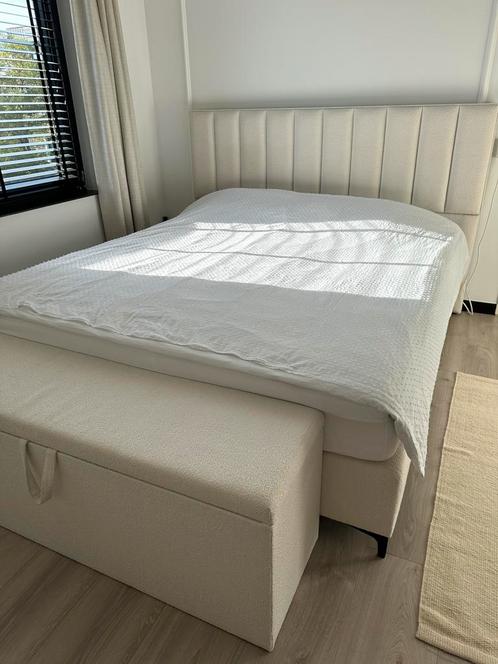 Teddy tweepersoonbed met bedkoffer! MOET WEG!, Huis en Inrichting, Slaapkamer | Boxsprings, Zo goed als nieuw, 180 cm, 210 cm