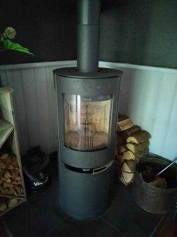 Aduro h1 pellet houtkachel met zijruiten. beschikbaar voor biedingen