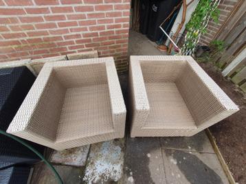 Set van 2 éénzitters voor in de tuin beschikbaar voor biedingen