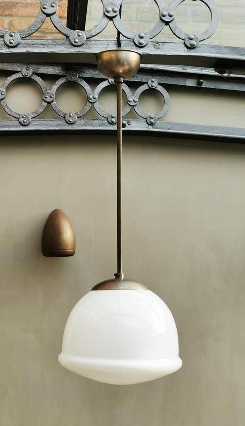 Opaline Schoollamp groot jaren '50 /'60, Huis en Inrichting, Lampen | Hanglampen, Gebruikt, 75 cm of meer, Glas, Ophalen of Verzenden