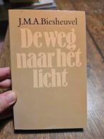 J.M.A. Biesheuvel - De weg naar het licht., Boeken, Ophalen of Verzenden, Zo goed als nieuw