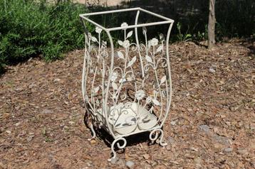 Brocante - Provençaalse paraplu-bakken! beschikbaar voor biedingen
