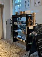 2x Kasten met glazen planken, Ophalen, Zo goed als nieuw