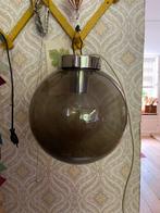Vintage rookglazen bollamp hanglamp, Huis en Inrichting, Lampen | Hanglampen, Ophalen of Verzenden, Zo goed als nieuw, Minder dan 50 cm