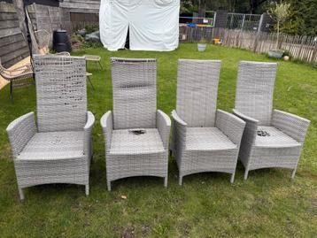 Upcycle tuinstoelen 4st beschikbaar voor biedingen