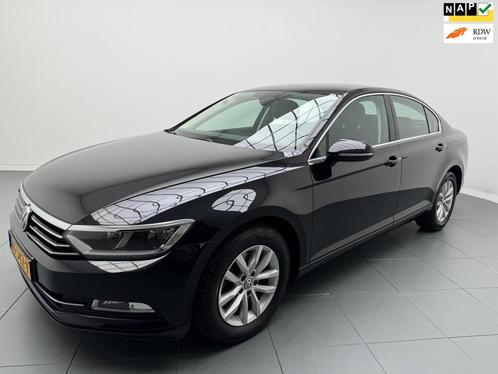 Volkswagen Passat 1.6 TDI Highline 120 Pk Airco Navi Leder C, Auto's, Volkswagen, Bedrijf, Te koop, Passat, ABS, Adaptive Cruise Control