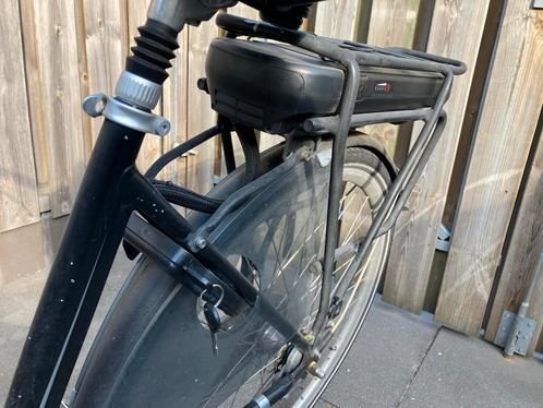 Vogue basic 3 versnelling, Fietsen en Brommers, Elektrische fietsen, Gebruikt, Overige merken, 51 tot 55 cm, 30 tot 50 km per accu