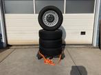 Mercedes Sprinter. V.W. Crafter.  Winterset. 235 - 65 - 16., Auto-onderdelen, Banden en Velgen, 16 inch, Banden en Velgen, 235 mm