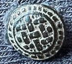 Knopen antiek bodemvondst set messing  brons 16 17de eeuw, Ophalen of Verzenden, Brons