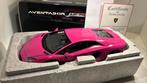 Lamborghini aventador LP700-4 pink autoart 1.18, Hobby en Vrije tijd, Modelauto's | 1:18, Ophalen of Verzenden, Autoart, A, A