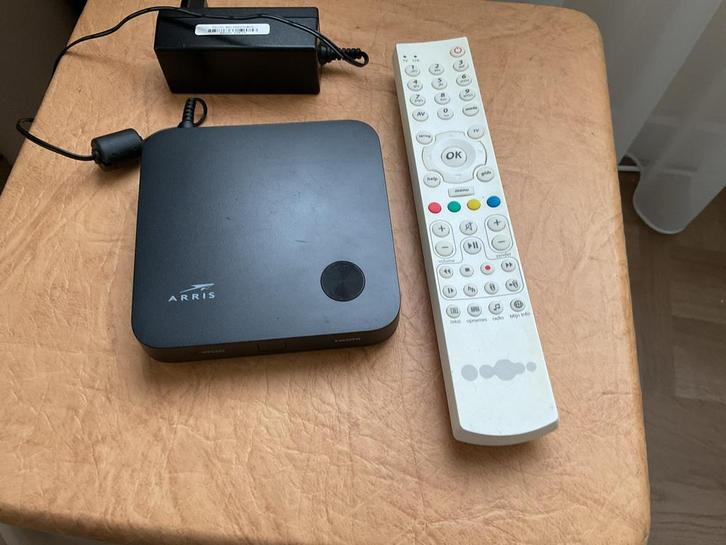 🔥 Arris VIP5202 KPN Decoder 🔥, Audio, Tv en Foto, Decoders en Harddiskrecorders, Gebruikt, Decoder, Ophalen